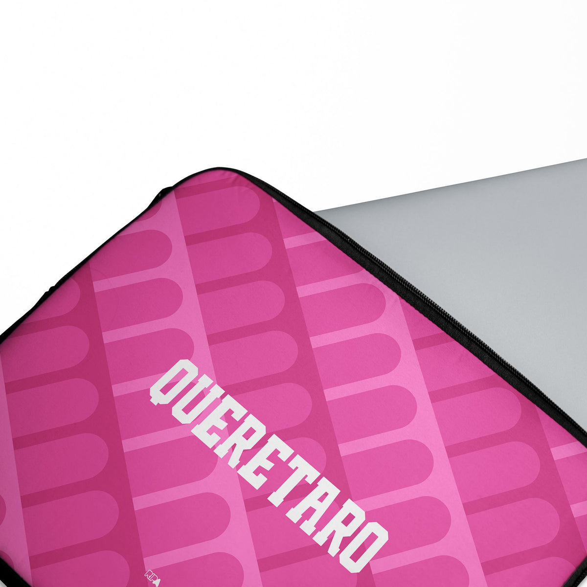 Laptop sleeve with the Querétaro 2026-27 Goalkeeper football shirt design by RIPA Football