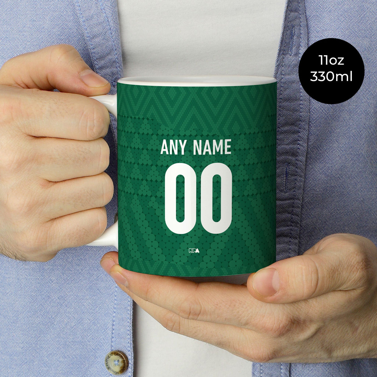Mug with the Iraq 2026 Away football shirt design by RIPA Football