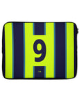 Manchester Cityzens 1998-99 Away Kit Laptop Sleeve